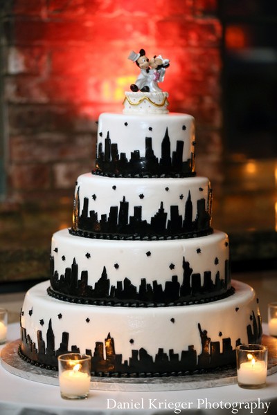 New york themed wedding cakes