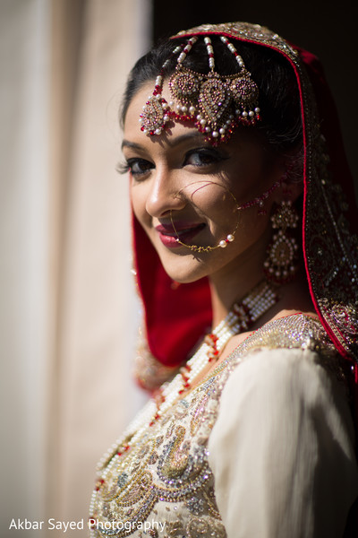 indian wedding portraits,indian bridal hair and makeup,indian wedding makeup,indian wedding - 45512-Anam-Josh-Wedding-Akbar-Sayed-Photography-DC-MD-VA-Wedding-Photography3