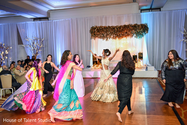 indian wedding reception photography