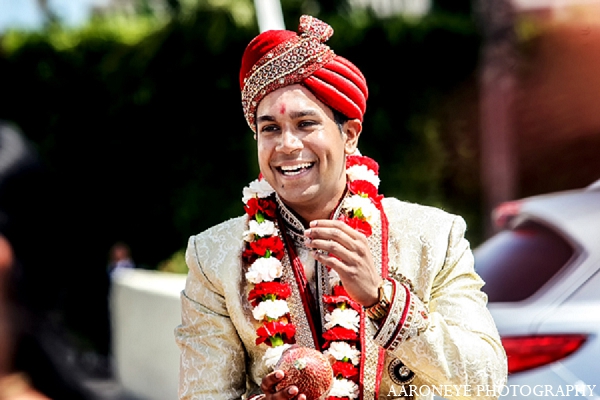 indian wedding groom baraat photography