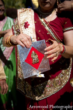 indian wedding ceremonial tradition