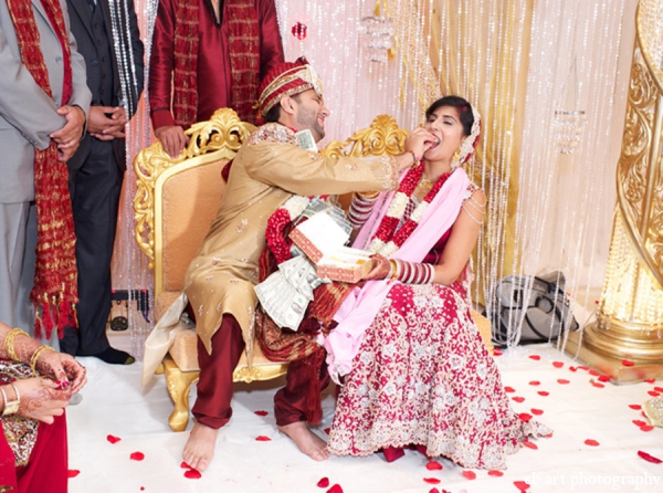 indian wedding ceremony bride groom tradition
