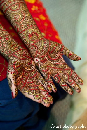 indian wedding mehndi tradition color
