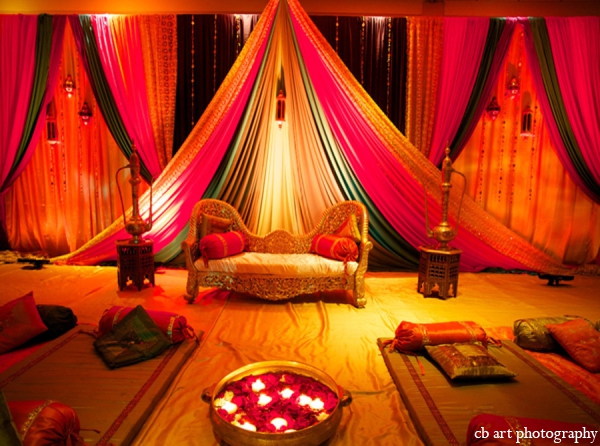indian wedding reception lighting decor