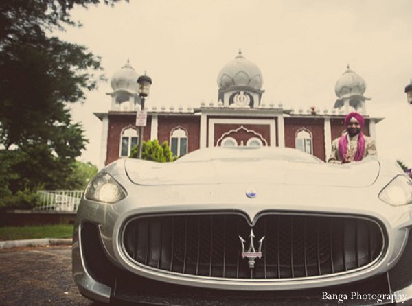 indian wedding car baraat