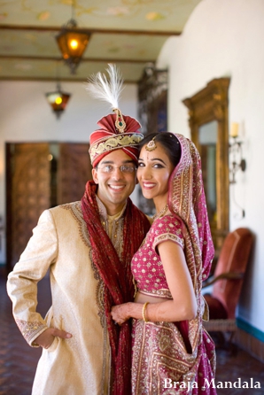http://www.maharaniweddings.com/wp-content/gallery/braja-mandala-wedding-photography/indian-wedding-bride-groom-portrait.jpg