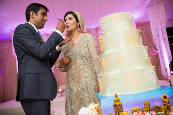 indian-wedding-reception-cake-bride-groom