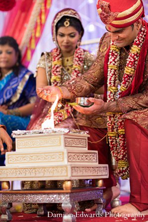 indian wedding bride groom ceremony traditions