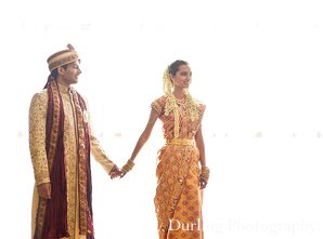 indian wedding bride groom hold hands