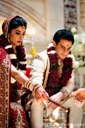 indian-wedding-ceremony-bride-groom-customs