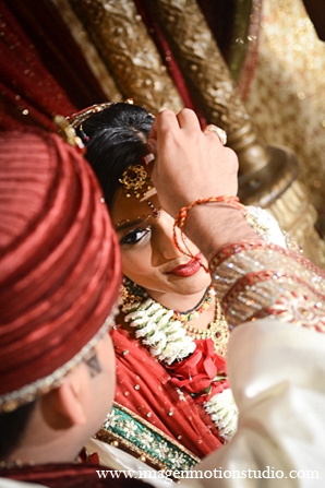 indian wedding bride ceremony groom traditions