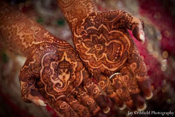 indian wedding bridal henna mehndi
