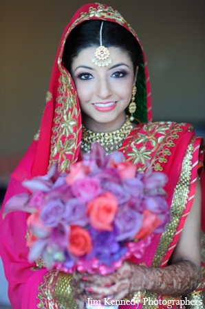 indian-wedding-bridal-portrait-colorful-boquet