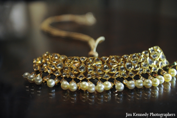 indian-wedding-jewelry-necklace-gold-pearls