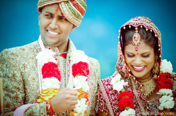 indian-wedding-ceremony-happy-couple-colorful