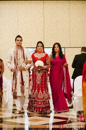 indian-wedding-ceremony-bride-entrance