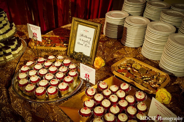 Indian wedding reception treats cupcakes desserts | Photo 12153 ...