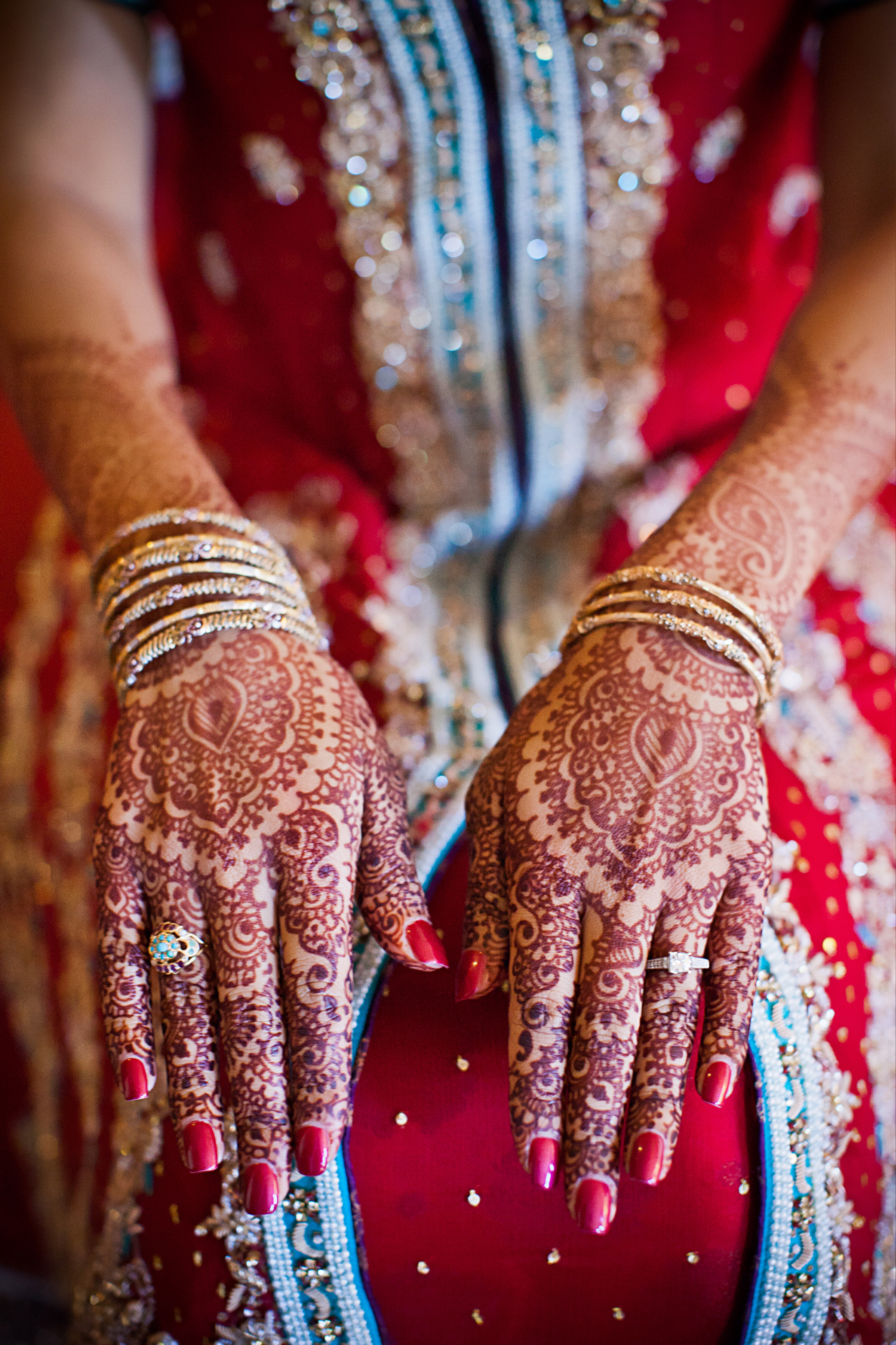 indian wedding hands