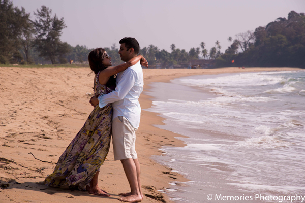 indian bride groom beach photos