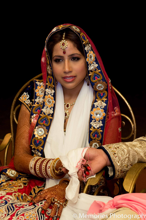 indian wedding ceremony bride fashion