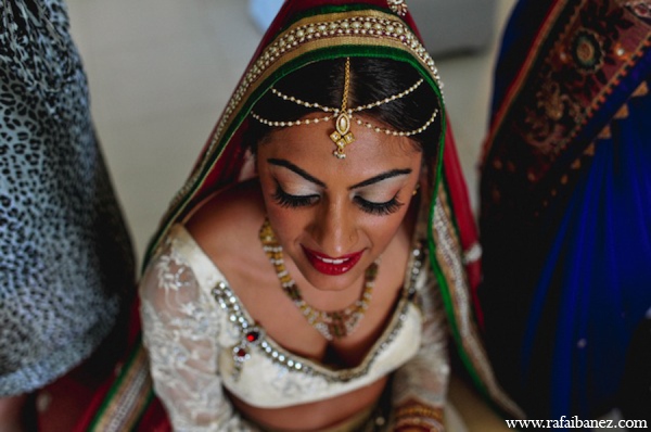 ... Paper Tiger Films | Floral &amp; Decor: Tai Flora | Catering: Aarya Restaurant | Planning &amp; Design: The Sukhi Life | Hair &amp; Makeup: Sana Yusuf Ghani ... - indian-wedding-bride-tikka
