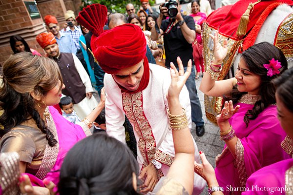 indian-wedding-baraat-pre-wedding-groom