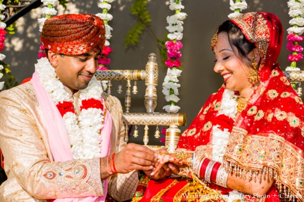 indian-wedding-bride-groom-mandap-ceremony