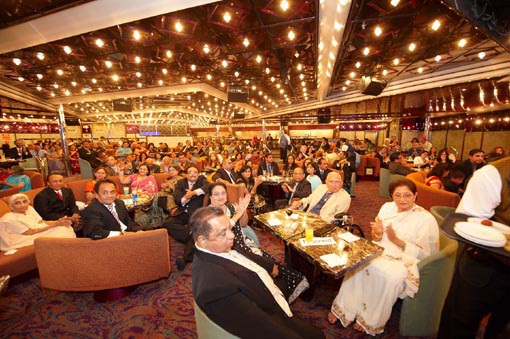 Destination cruise indian wedding, seating