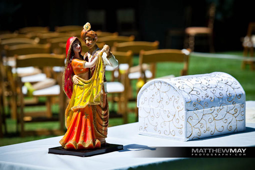 Indian wedding cake topper 1