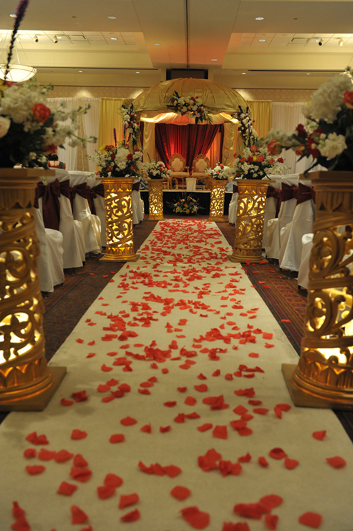 Indian-wedding-white-mandap-red-flowers