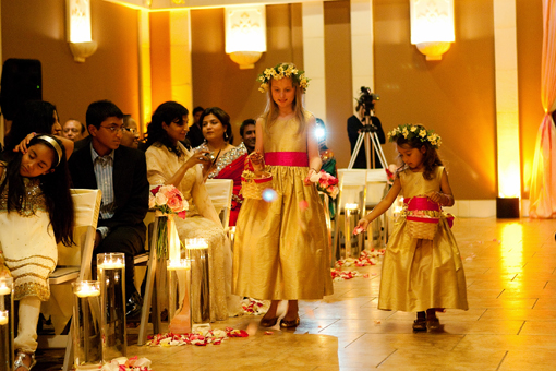 Indian-wedding-flower-girls