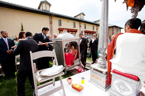 Indian wedding hindu ceremony dholi 4