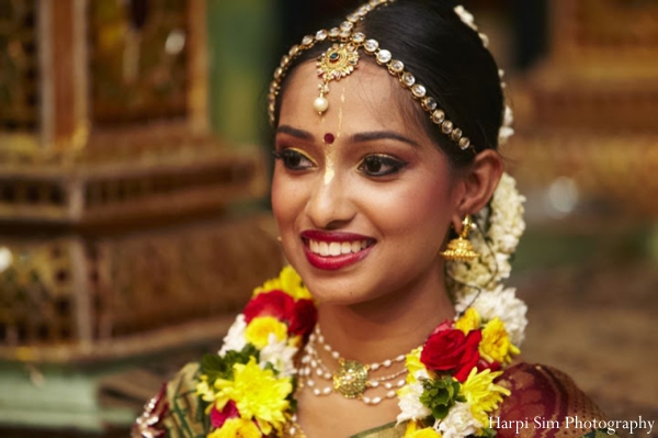 Indian bride in her traditional Indian bridal jewelry set.