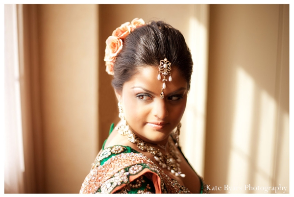 Indian bridal hair and makeup ideas at this romantic Indian wedding reception.