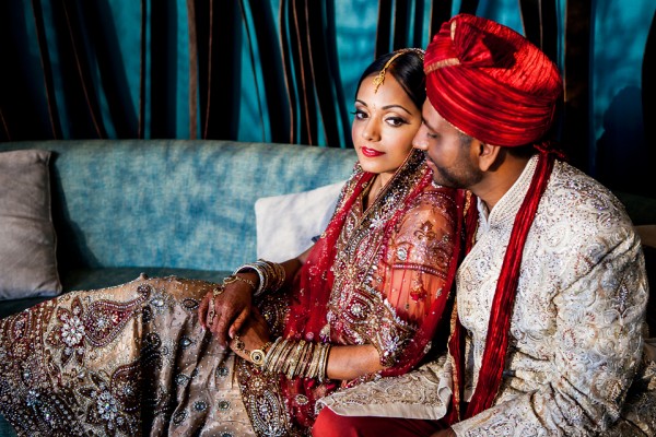 Indian bride and groom takes wedding portraits in Atlanta, Georgia.