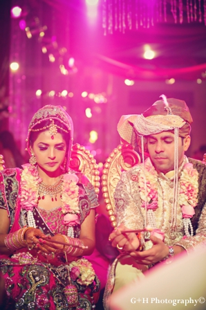 Indian wedding photography with indian bride and groom