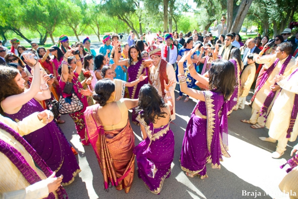 indian-wedding-celebration-dancing