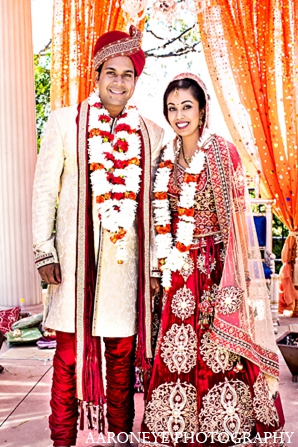 http://www.maharaniweddings.com/wp-content/gallery/aaroneye-photography-8-5-13/indian-wedding-groom-ceremony-bride.jpg